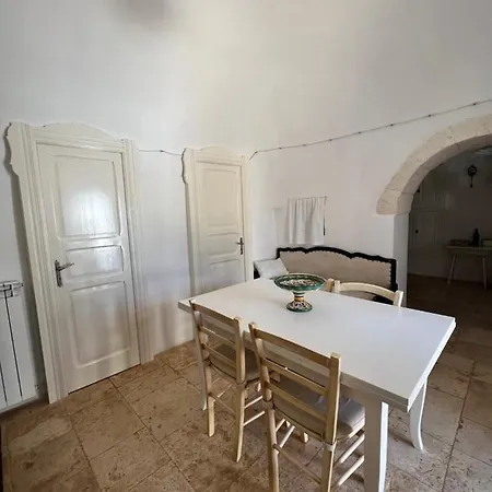 Trulli White *
