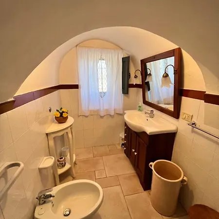 Trulli White *