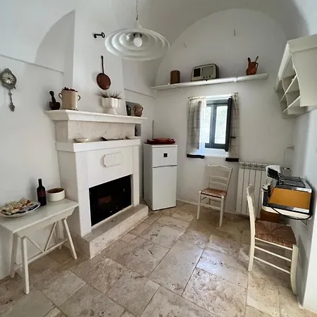 Trulli White Locorotondo
