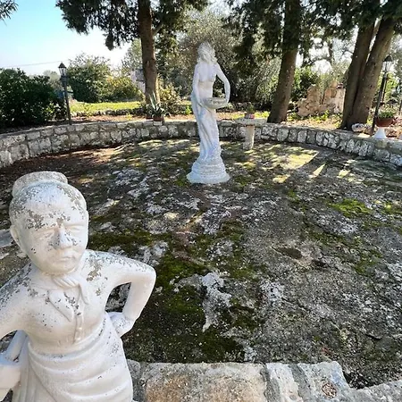 Trulli White Apartment Locorotondo