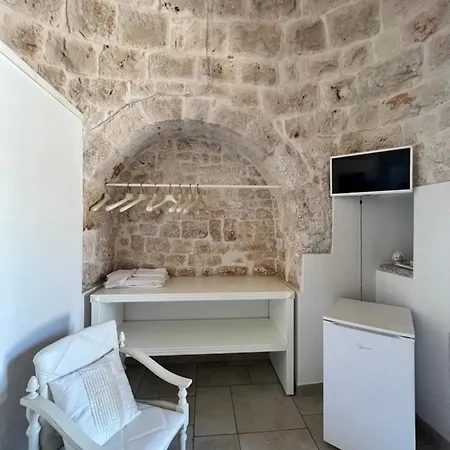 Apartment Trulli White *