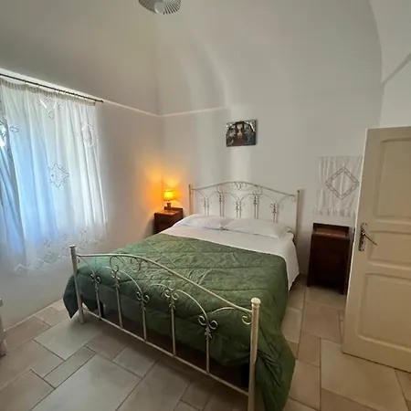 Apartment Trulli White *