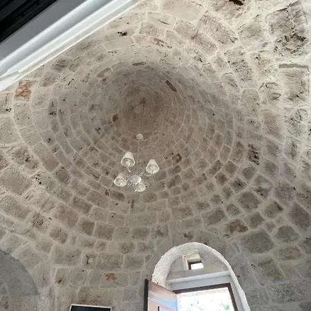 Trulli White Locorotondo