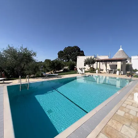 Apartment Trulli White